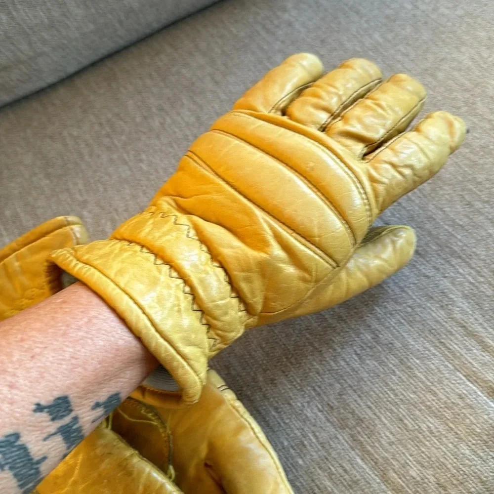 Super cool winter yellow real leather gloves